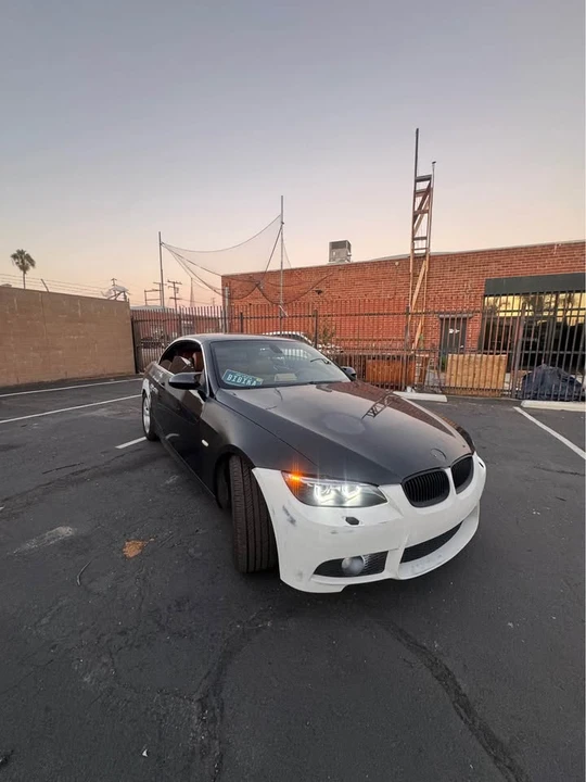 2008 BMW E93 335i Convertible - Image 3 of 18