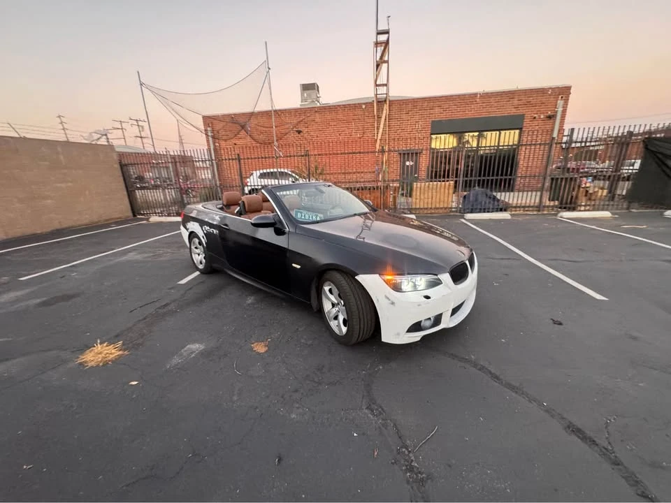 2008 BMW E93 335i Convertible - Image 13 of 18