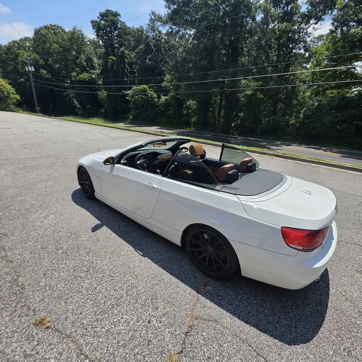 2008 BMW E93 335i Convertible - Image 17 of 20