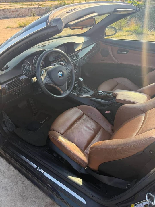 2008 BMW E93 335i Convertible - Image 11 of 14