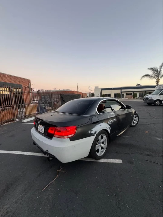 2008 BMW E93 335i Convertible - Image 5 of 18