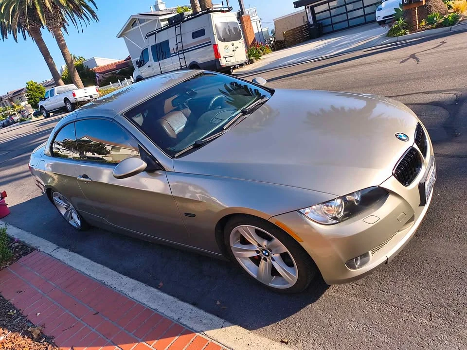 2008 BMW E93 335i Convertible - Image 5 of 19