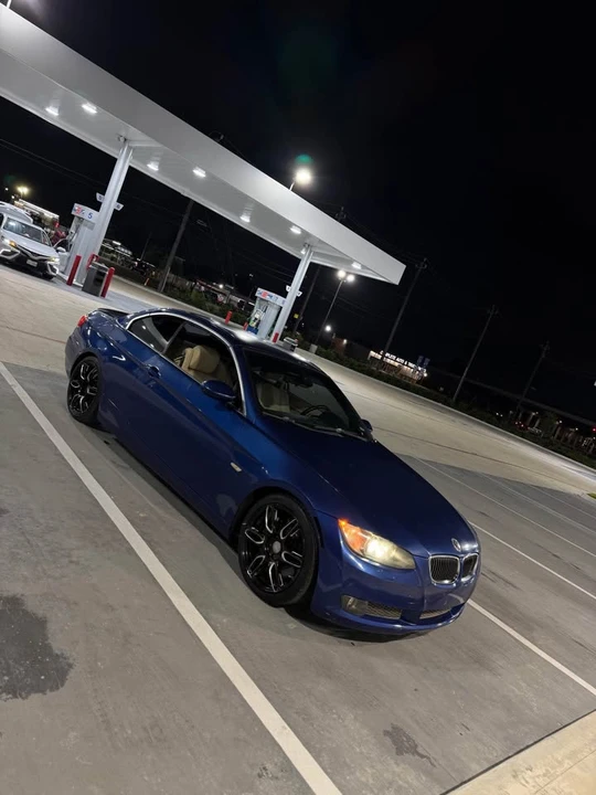 2008 BMW E93 335i Convertible - Image 7 of 8