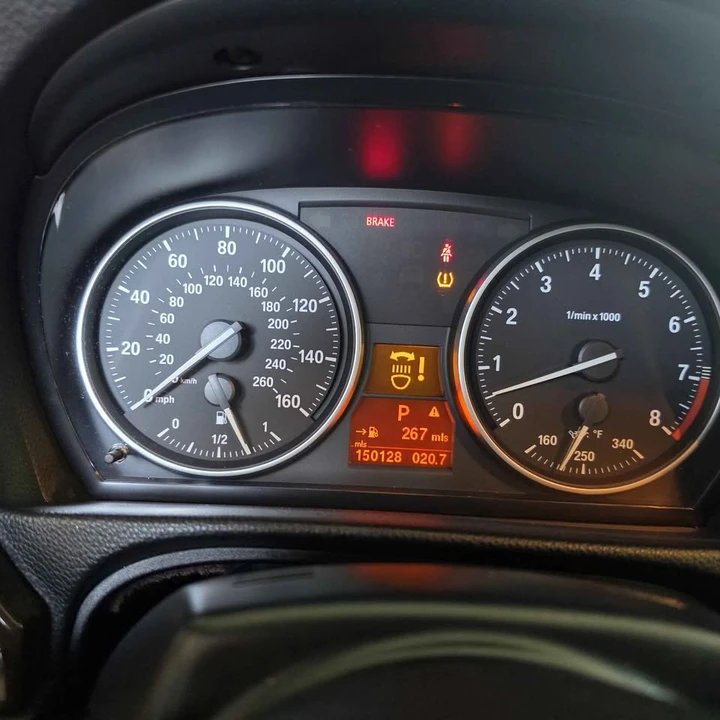 2008 BMW E93 335i Convertible - Image 14 of 20