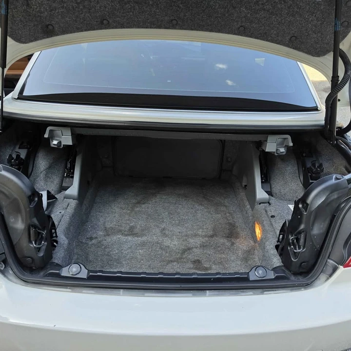 2008 BMW E93 335i Convertible - Image 9 of 20