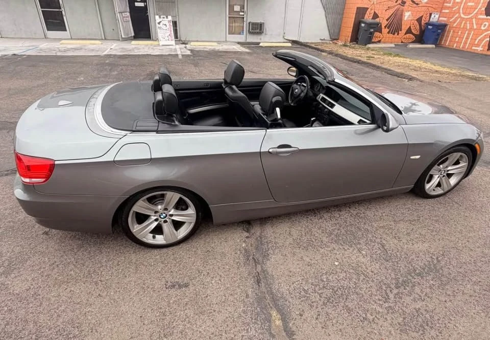2008 BMW E93 335i Convertible - Image 9 of 10