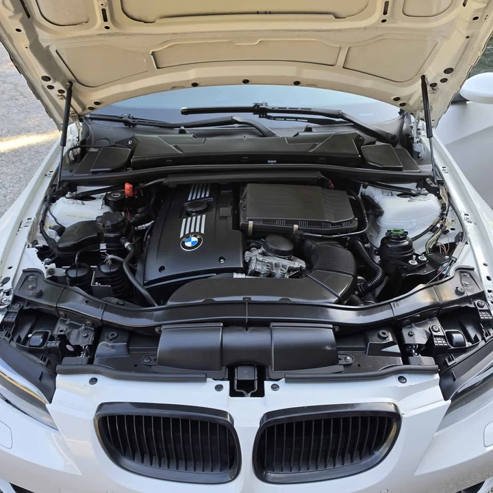 2008 BMW E93 335i Convertible - Image 8 of 20