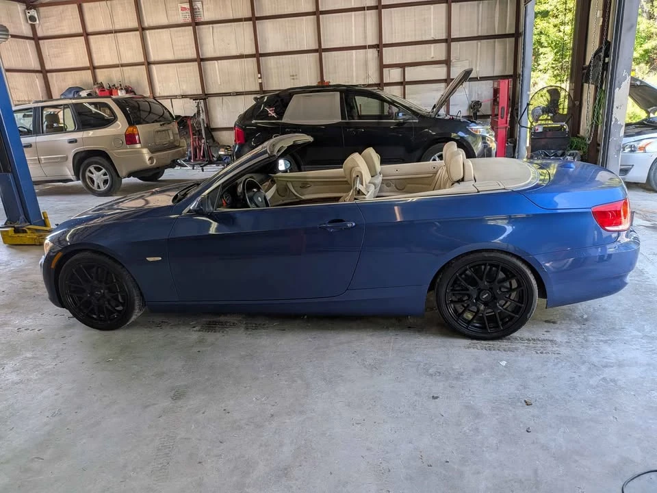 2008 BMW E93 335i Convertible - Image 12 of 15