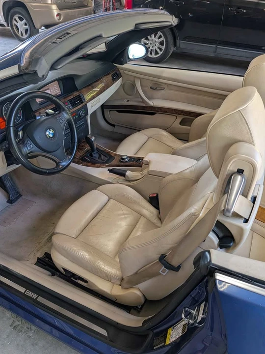 2008 BMW E93 335i Convertible - Image 8 of 15