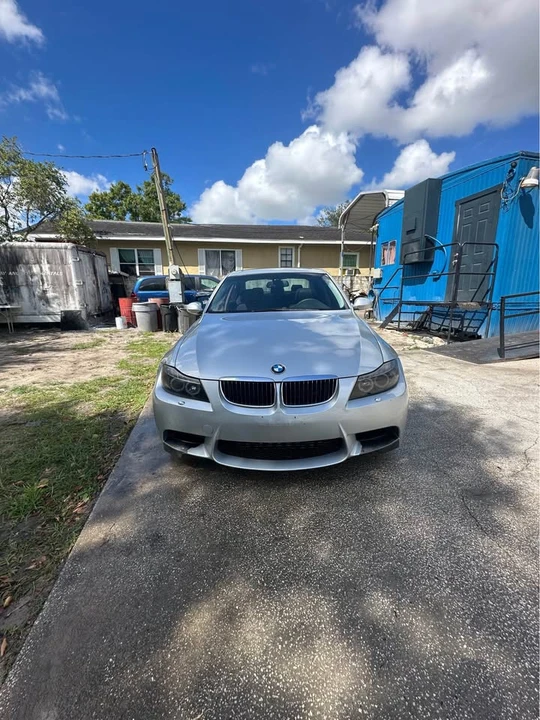 2008 BMW E90 335i Sedan - Image 9 of 16