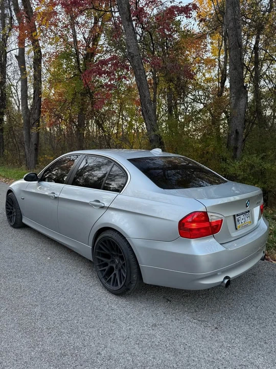 2008 BMW E90 335i Sedan - Image 2 of 6