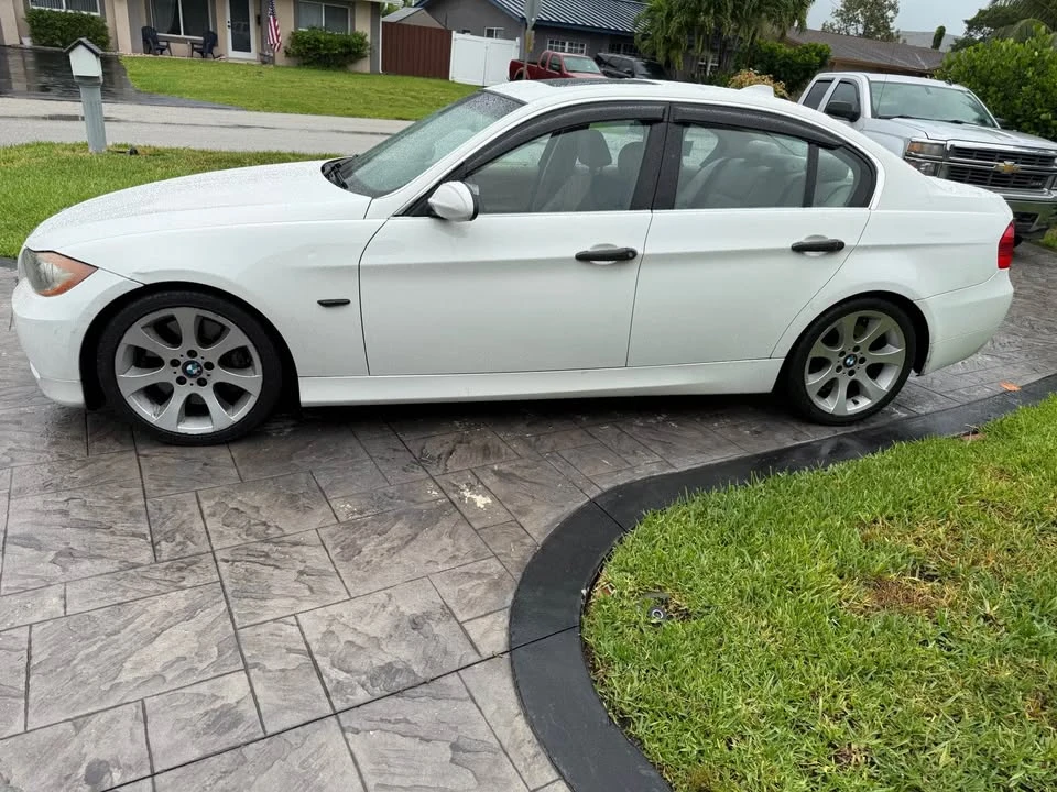 2008 BMW E90 335i Sedan - Image 4 of 11