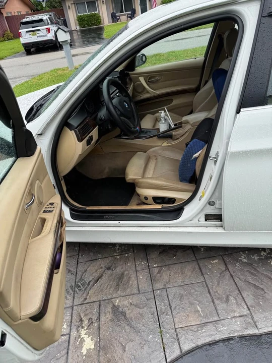 2008 BMW E90 335i Sedan - Image 6 of 11