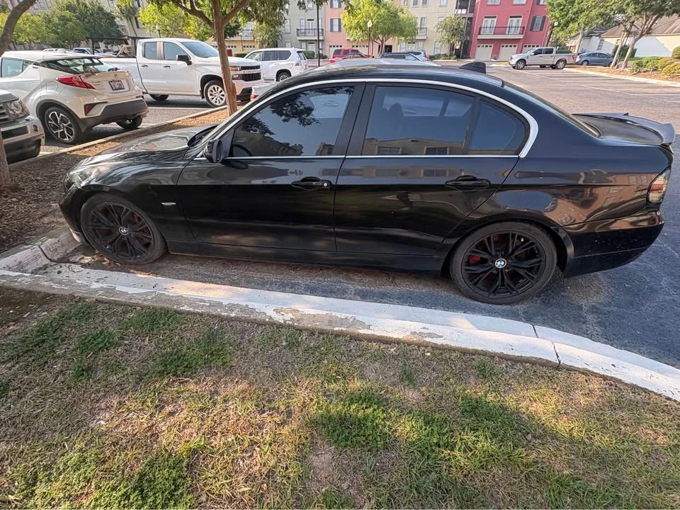 2008 BMW E90 335i Sedan - Image 2 of 3