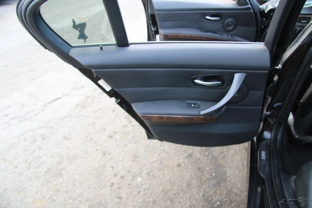 2008 BMW 3 Series - Image 19 of 21
