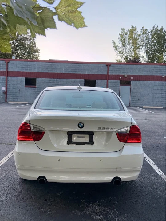 2008 BMW E90 335i Sedan - Image 7 of 17