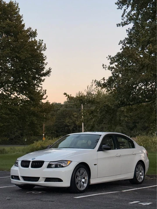 2008 BMW E90 335i Sedan - Image 4 of 17