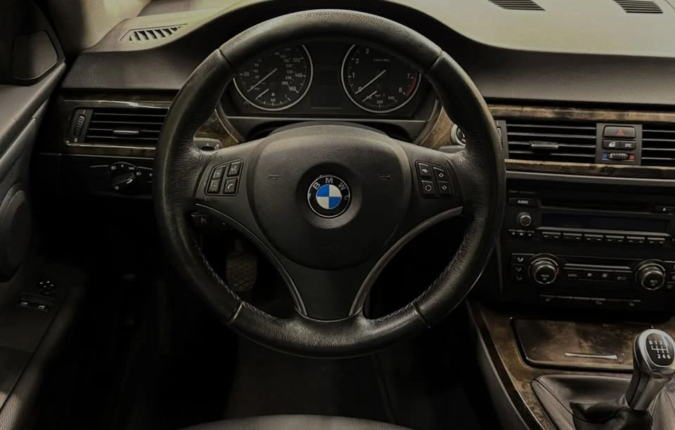 2008 BMW E90 335i Sedan - Image 17 of 20