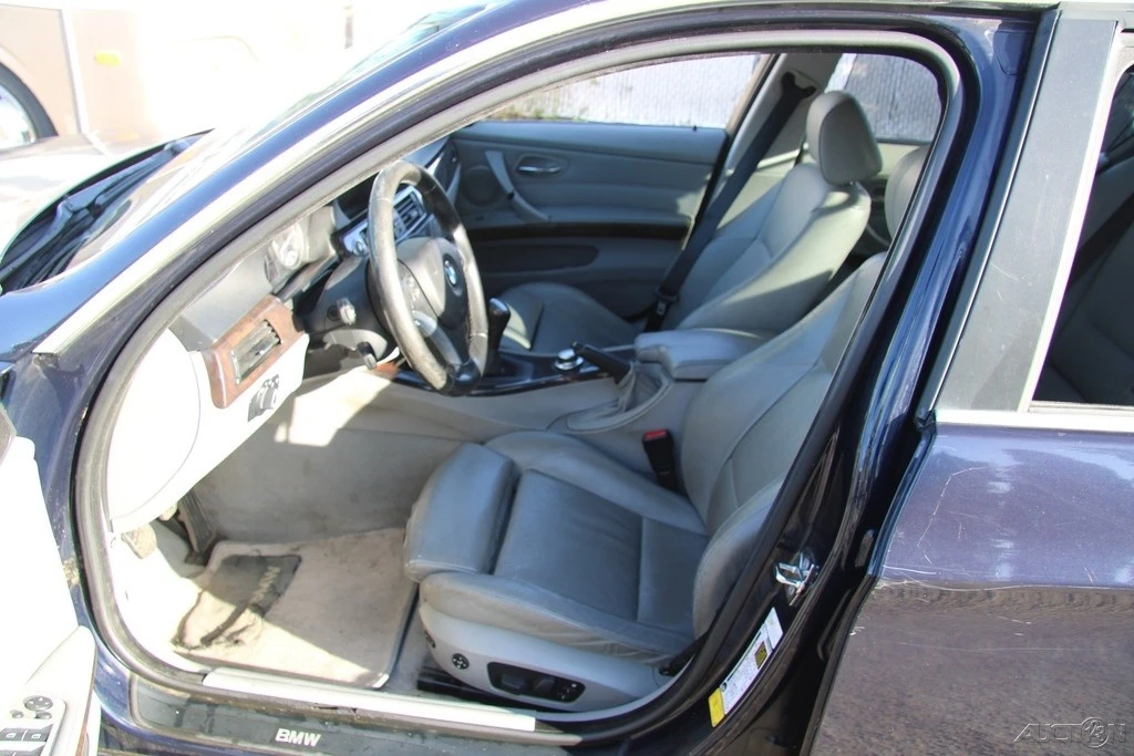 2008 BMW E90 335i Sedan - Image 15 of 21