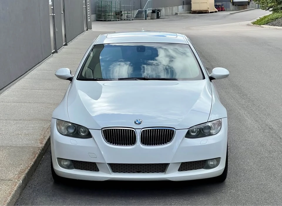 2008 BMW E90 3 Series Sedan - Image 4 of 9