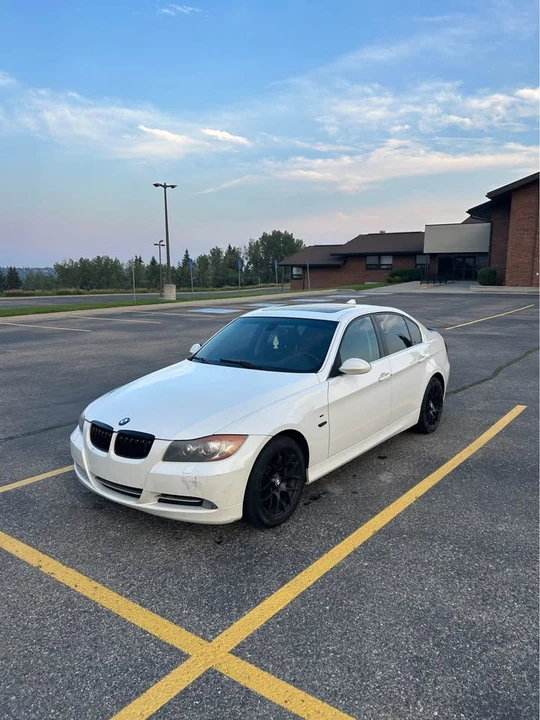 2008 BMW E90 3 Series Sedan - Image 6 of 7