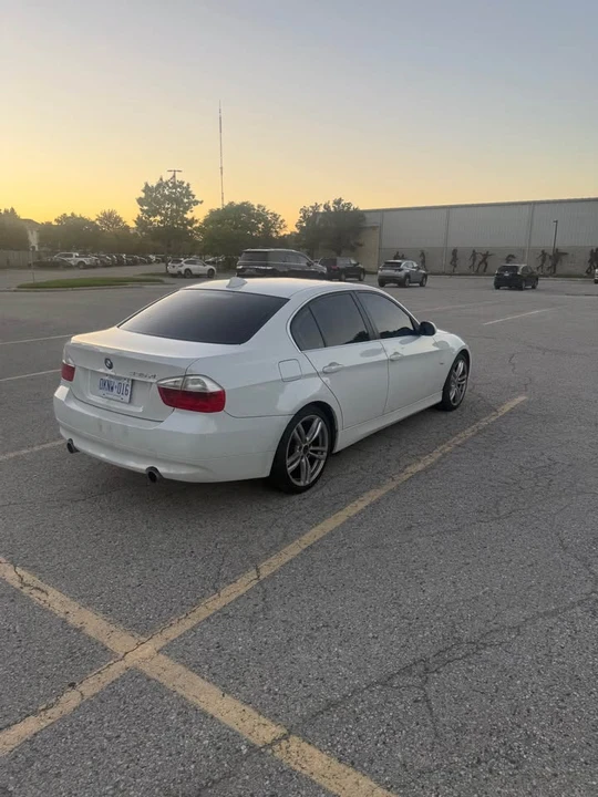 2008 BMW E90 3 Series Sedan - Image 3 of 9
