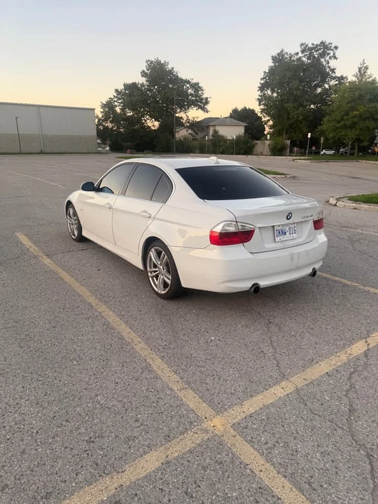 2008 BMW E90 3 Series Sedan - Image 5 of 9