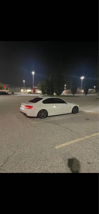 2008 BMW E90 3 Series Sedan - Image 6 of 10