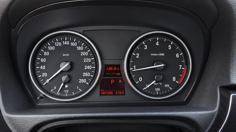 2008 BMW E90 3 Series Sedan - Image 10 of 14