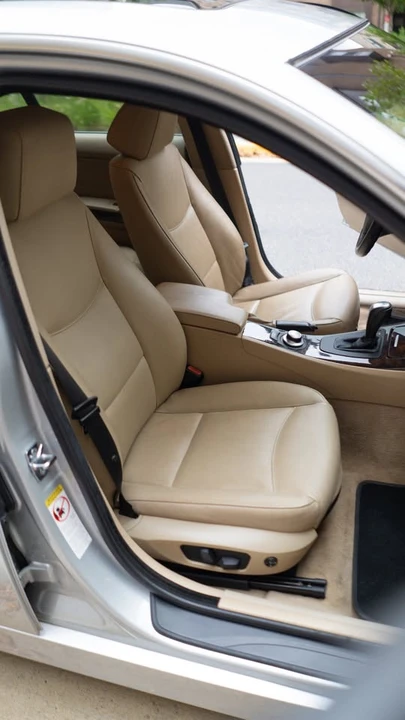 2008 BMW E90 3 Series Sedan - Image 13 of 17