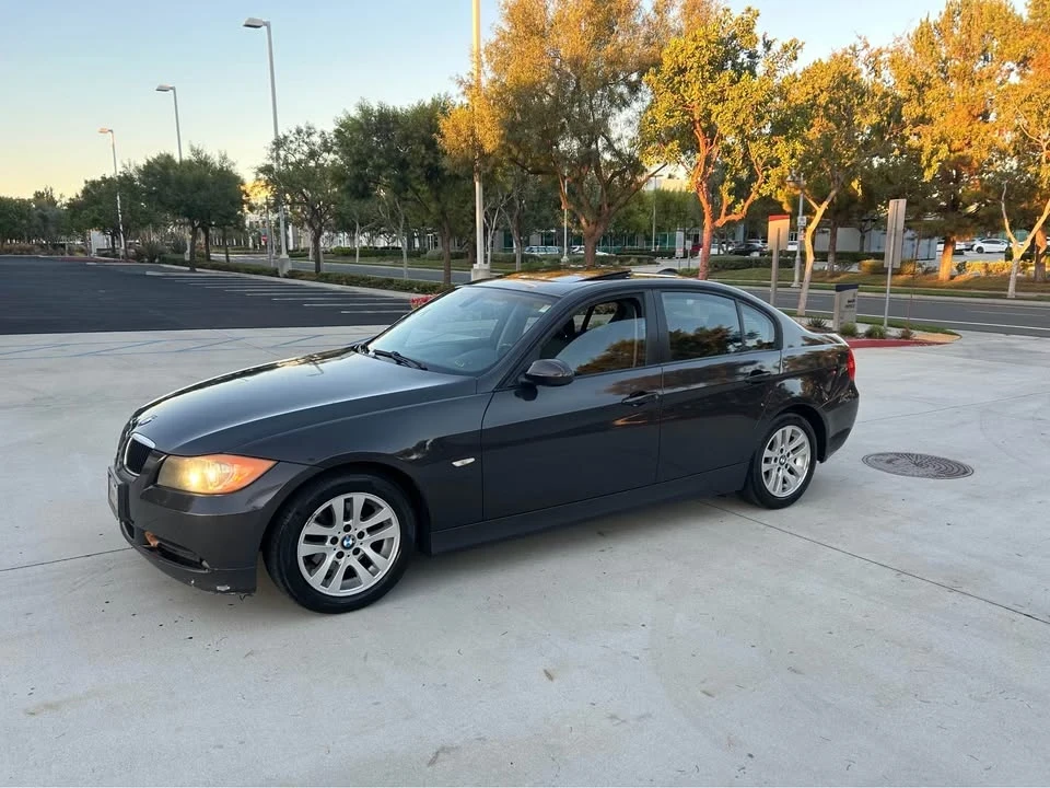 2008 BMW E90 3 Series Sedan - Image 2 of 7
