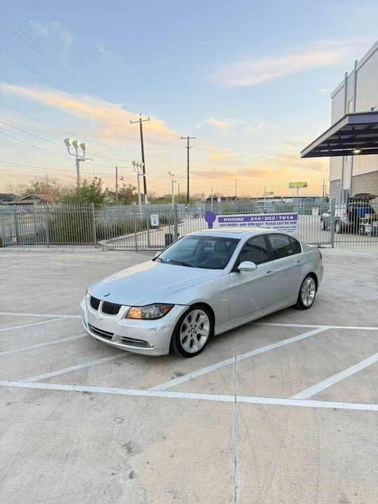 2008 BMW E90 3 Series Sedan - Image 10 of 12