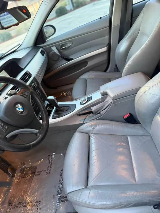 2008 BMW E90 3 Series Sedan - Image 11 of 12