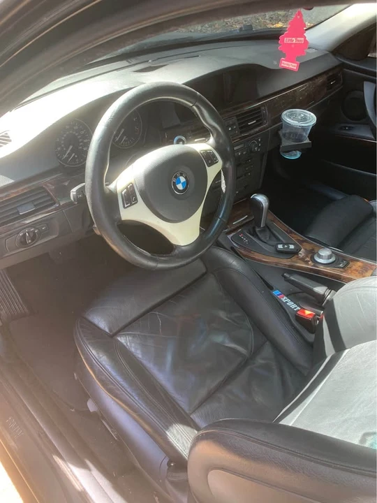 2008 BMW E90 3 Series Sedan - Image 2 of 5