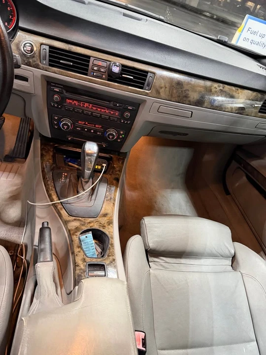 2008 BMW E93 3 Series Convertible - Image 8 of 11