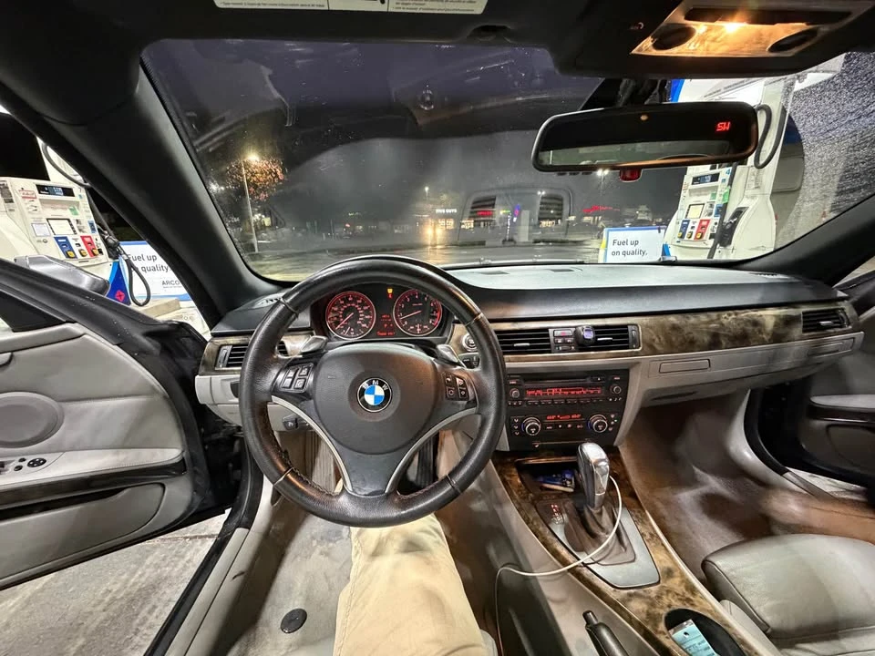 2008 BMW E93 3 Series Convertible - Image 9 of 11