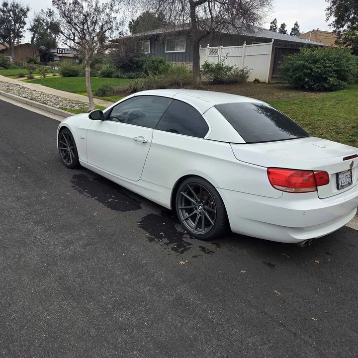 2008 BMW E93 3 Series Convertible - Image 5 of 8
