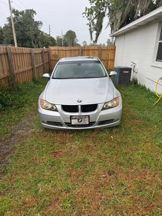 2008 BMW E90 3 Series Sedan - Image 2 of 8