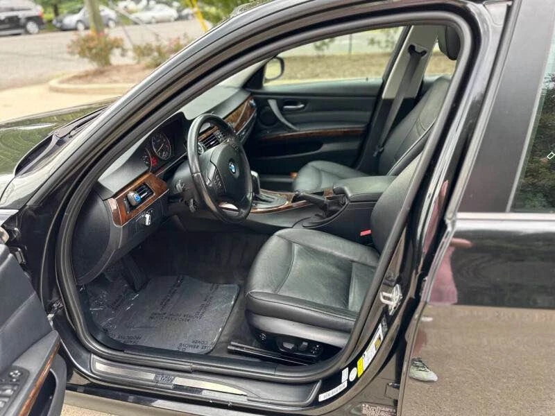 2008 BMW E90 3 Series Sedan - Image 12 of 15