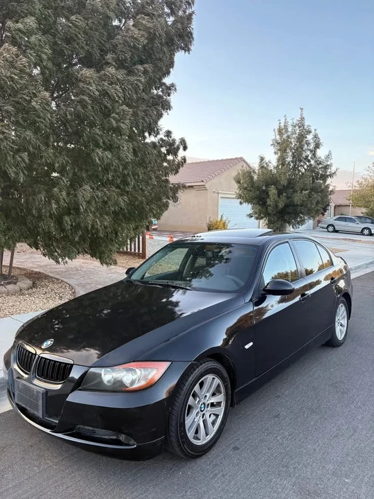 2008 BMW E90 3 Series Sedan - Image 2 of 7