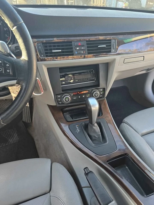 2008 BMW E90 3 Series Sedan - Image 4 of 11