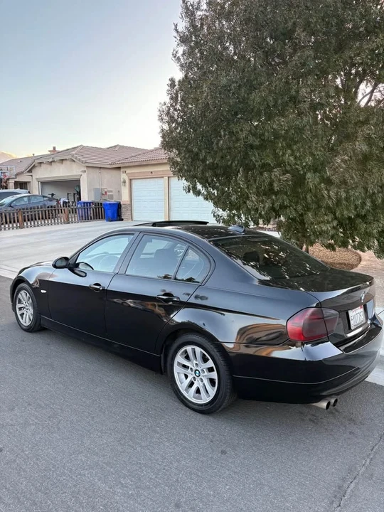 2008 BMW E90 3 Series Sedan - Image 3 of 7