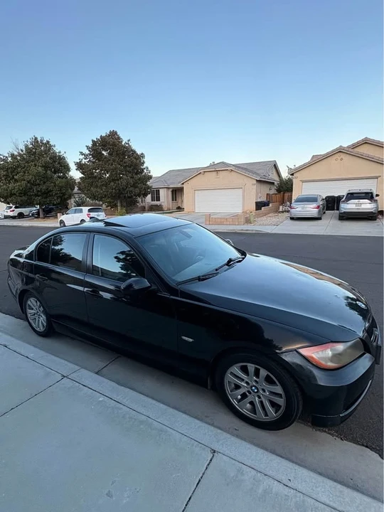 2008 BMW E90 3 Series Sedan - Image 6 of 7