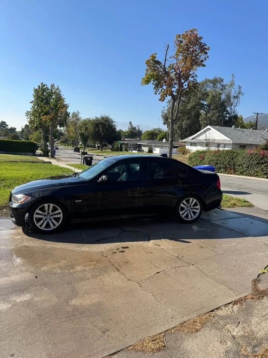 2008 BMW E90 3 Series Sedan - Image 2 of 10