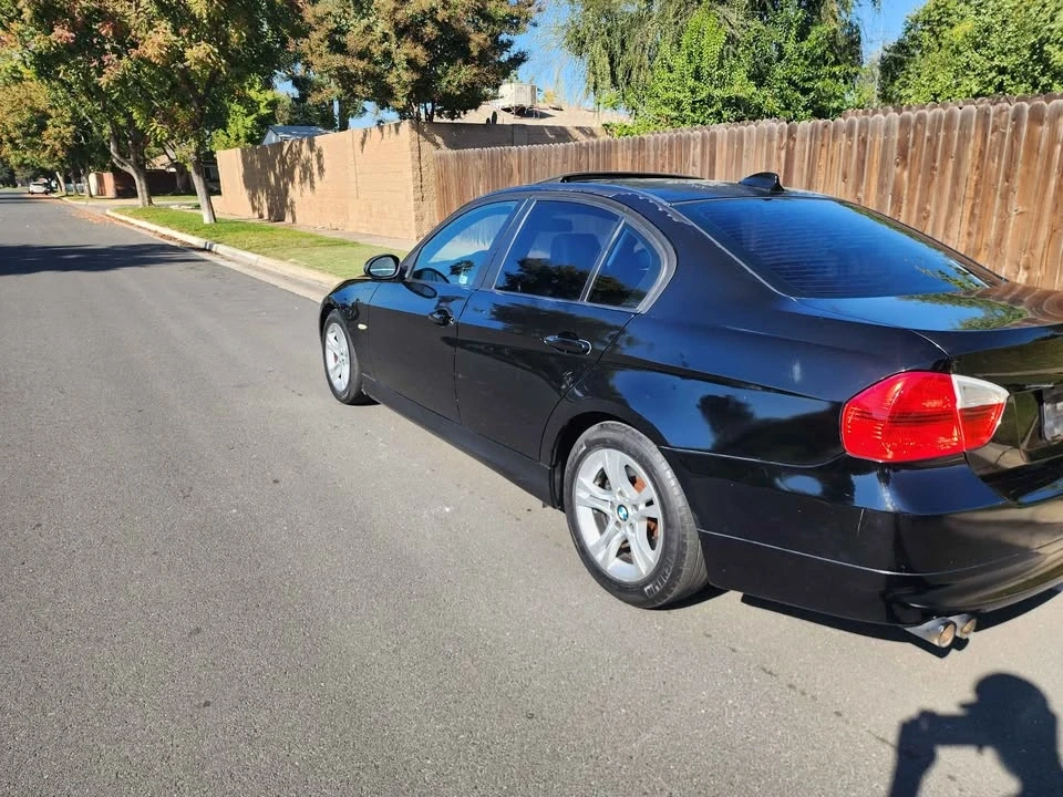 2008 BMW E90 3 Series Sedan - Image 3 of 8