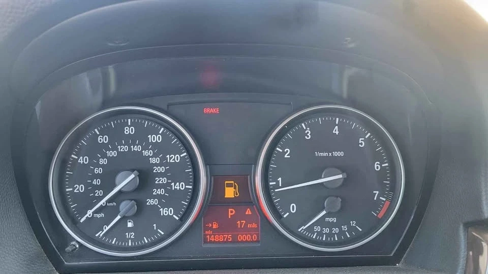 2008 BMW E90 3 Series Sedan - Image 3 of 6