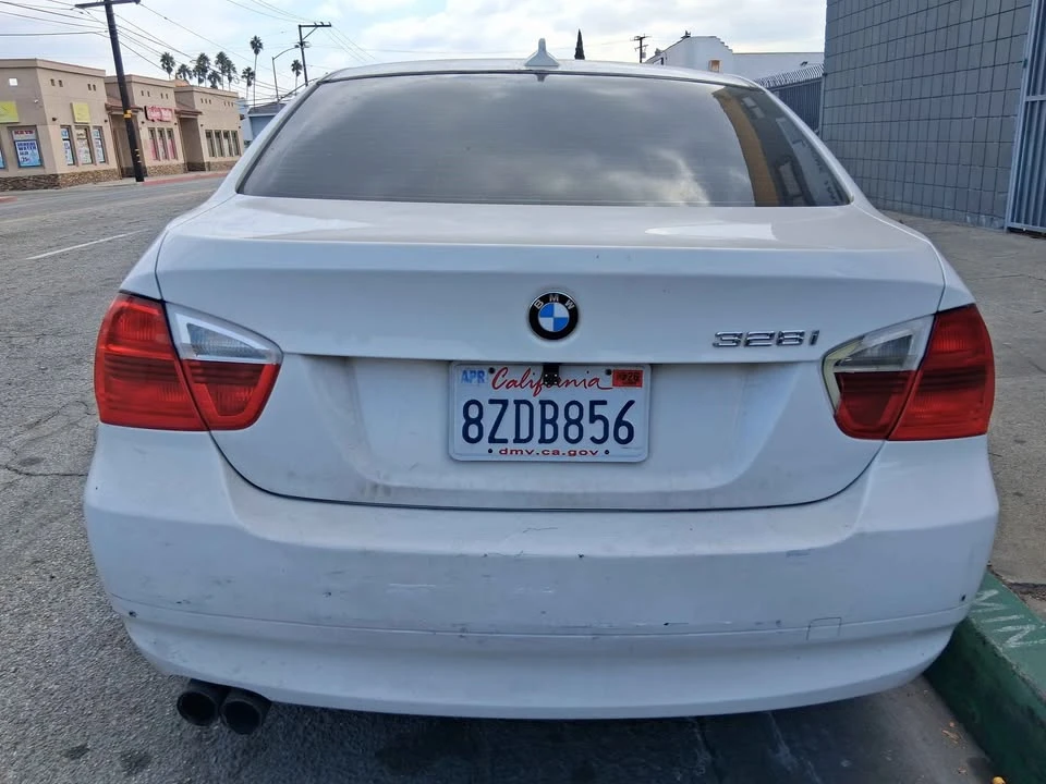 2008 BMW E90 3 Series Sedan - Image 6 of 8