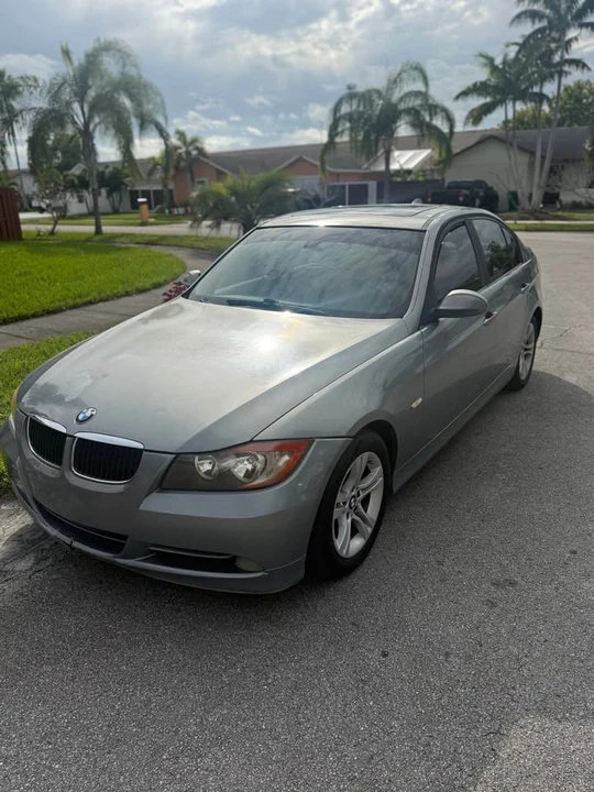 2008 BMW E90 3 Series Sedan - Image 2 of 11