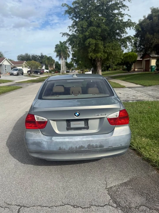 2008 BMW E90 3 Series Sedan - Image 5 of 11