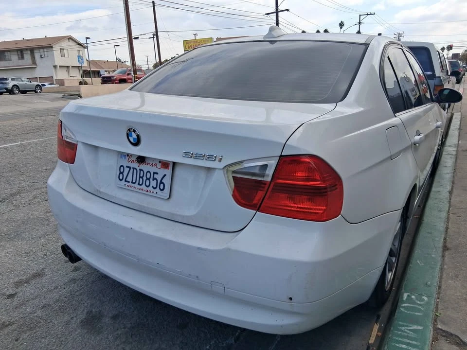 2008 BMW E90 3 Series Sedan - Image 7 of 8